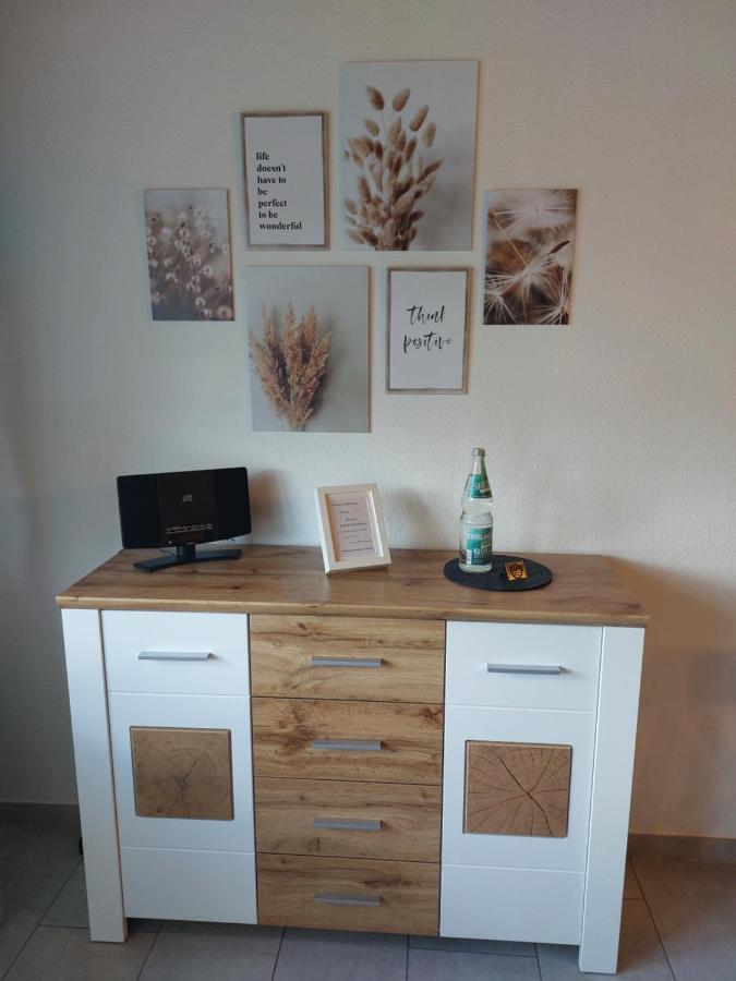 Moderne Ferienwohnung - Neu Renoviert - Ruhige Lage Waldachtal Exteriér fotografie