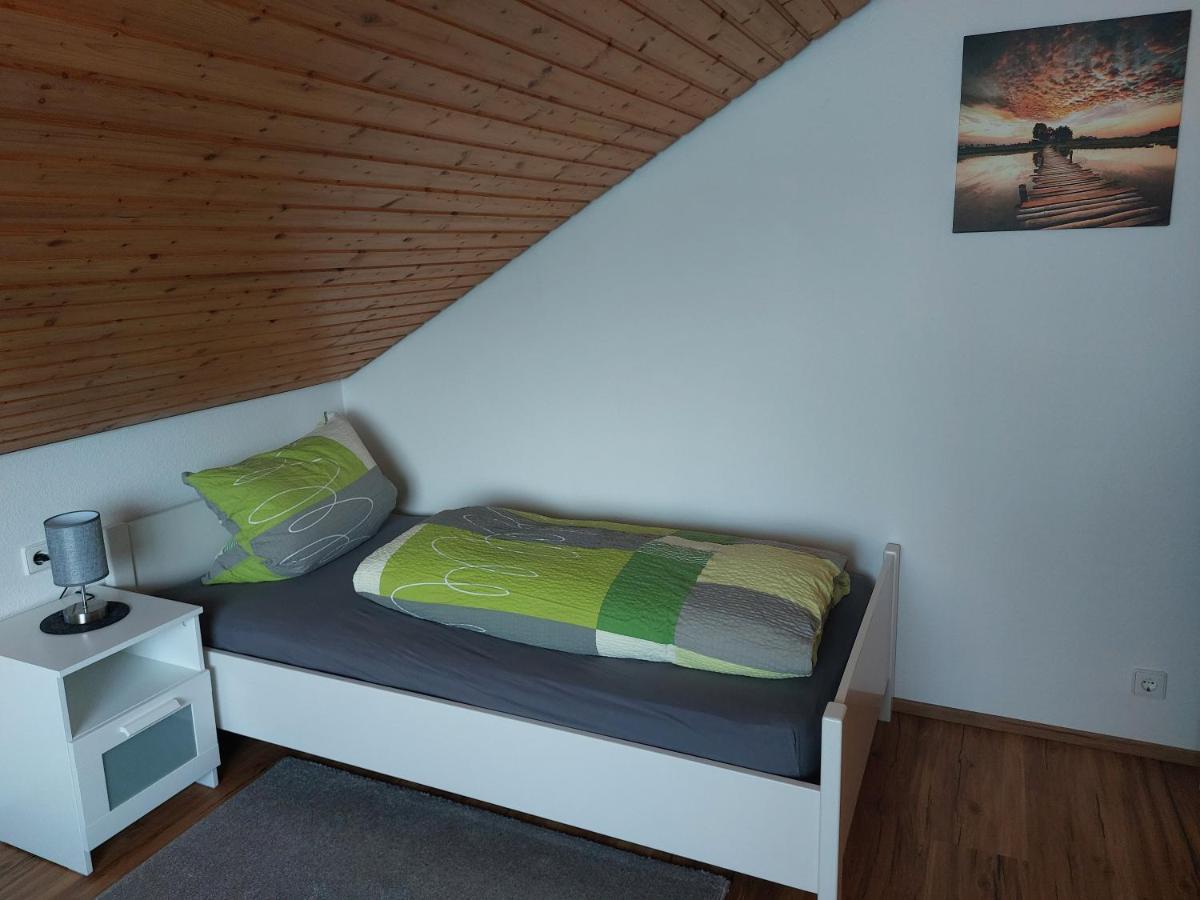 Moderne Ferienwohnung - Neu Renoviert - Ruhige Lage Waldachtal Exteriér fotografie