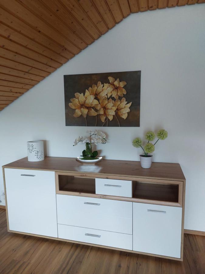 Moderne Ferienwohnung - Neu Renoviert - Ruhige Lage Waldachtal Exteriér fotografie