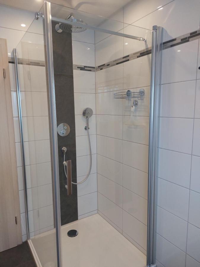 Moderne Ferienwohnung - Neu Renoviert - Ruhige Lage Waldachtal Exteriér fotografie